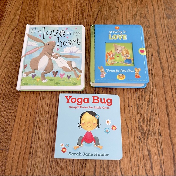 Children’s Books - Picture 1 of 3